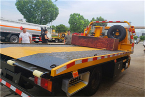 孝义附近拖车电话号码服务